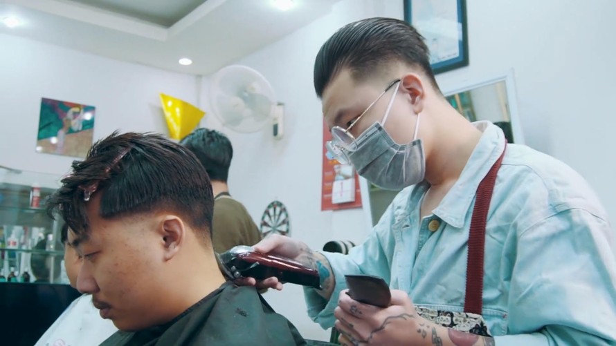 độc đáo của barbers được đặc trưng bởi truyền thống dùng tông-đơ.