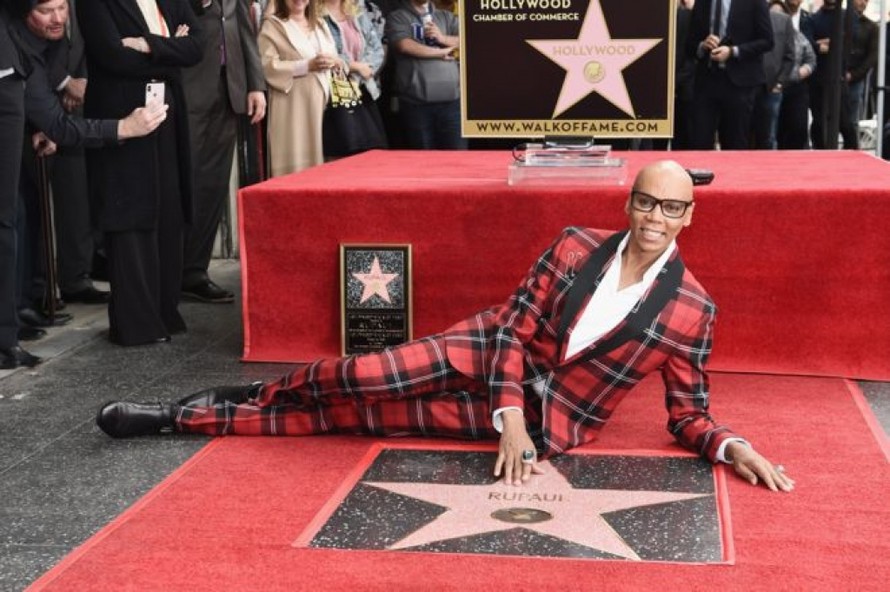 RuPaul được gắn sao trên Con đường Danh vọng Hollywood 