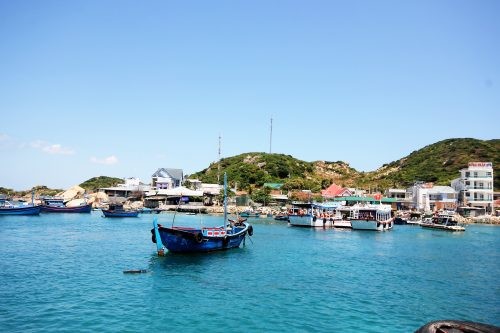 Đến Khánh Hòa khám phá vẻ đẹp hoang sơ ở làng đảo Bình Hưng