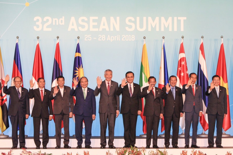 Các nhà lãnh đạo ASEAN tham dự Hội nghị Cấp cao ASEAN lần thứ 32. Ảnh: BTC