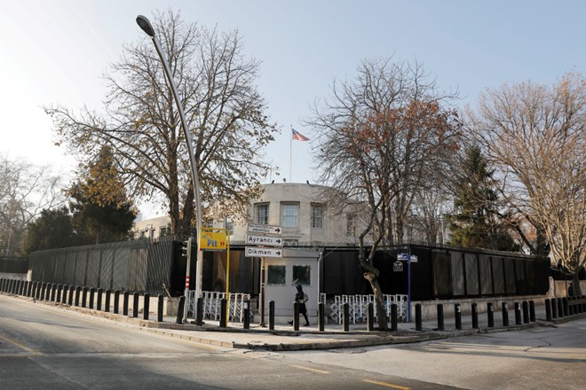 Đại sứ quán Mỹ ở Ankara. Ảnh: Reuters.