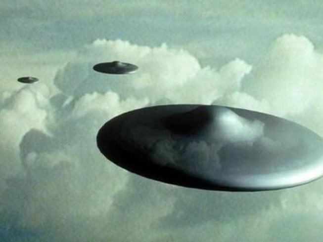 Liệu những gì các phi công của Ireland nhìn thấy có phải là UFO? Ảnh: BBC