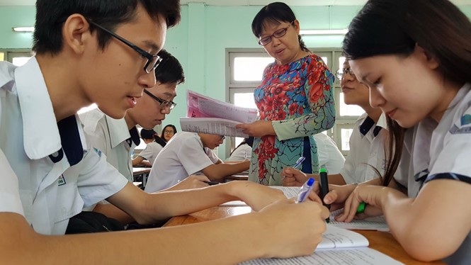 Học sinh lớp 12 Trường THPT Lương Văn Can (TP.HCM) trong giờ học. Năm nay nội dung đề thi chủ yếu nằm ở khối lớp này