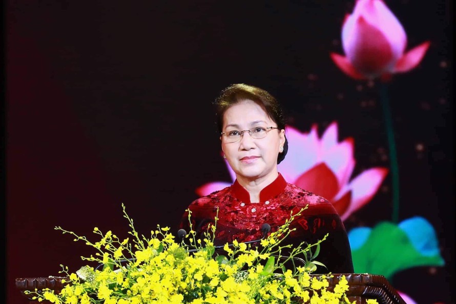 Chủ tịch Quốc hội Nguyễn Thị Kim Ngân phát biểu tại buổi Lễ. Ảnh: VGP/Nhật Bắc