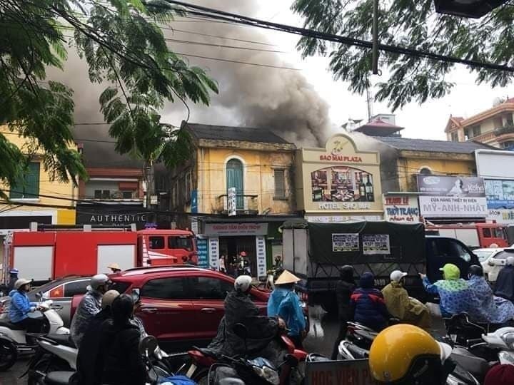 Hải Phòng: Cháy lớn tại khách sạn, 1 người tử vong