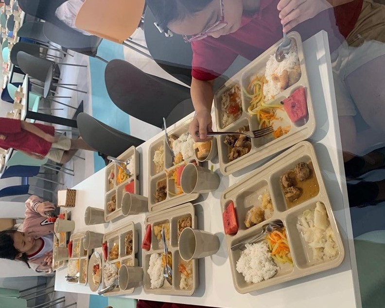 Tình hình bữa ăn của học sinh Việt Úc đã cải thiện sau khi phụ huynh tố suất ăn bị cắt xén. Ảnh minh họa: Phụ huynh cung cấp.