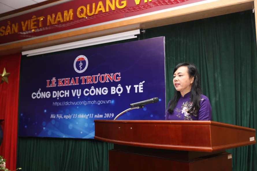 Bộ trưởng Bộ Y tế Nguyễn Thị Kim Tiến phát biểu tại Lễ khai trưởng Cổng dịch vụ công Bộ Y tế. Ảnh: VGP/Ngọc Kha