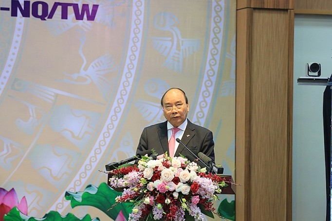 Thủ tướng Nguyễn Xuân Phúc yêu cầu BHXH Việt Nam phải là mô hình đi đầu trong việc bảo đảm sự hài lòng của người dân, không ngừng củng cố niềm tin của người lao động