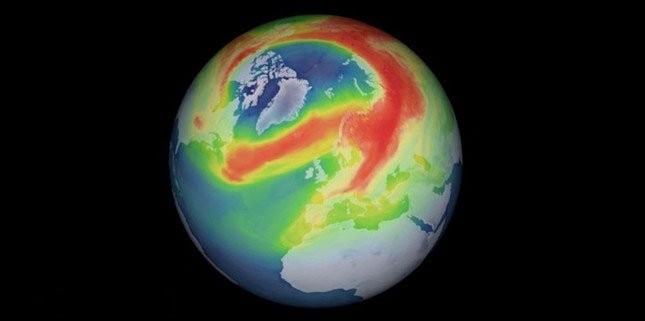 Hình ảnh về lỗ thủng tầng ozone mới xuất hiện ở phía trên Vòng cực Bắc. (Ảnh: ESA).