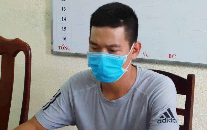 Nguyễn Công Trinh bị truy tố về tội Chống người thi hành công vụ. Ảnh: T. N.