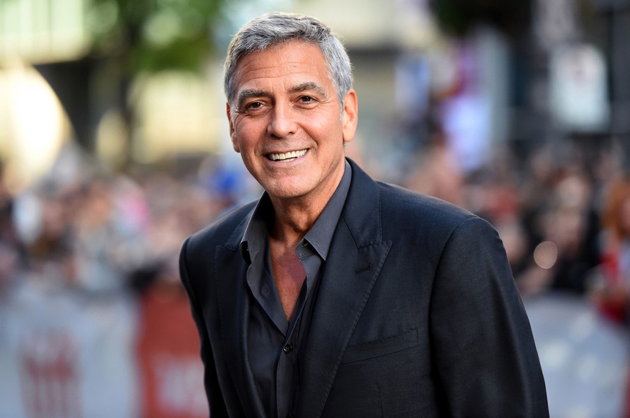 George Clooney cùng đồng nghiệp tích cực gây quỹ giúp nhân viên hậu trường, hậu đài