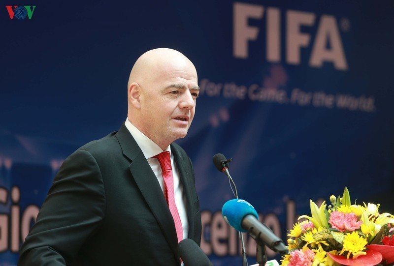 Chủ tịch FIFA - Gianni Infantino trong lần đến thăm Việt Nam năm 2018. (Ảnh: Vy Vũ). 