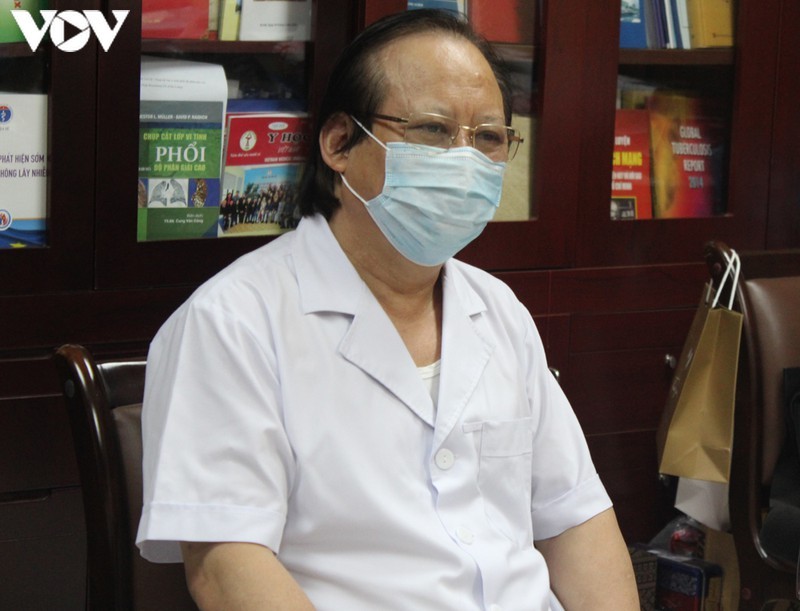 PGS.TS Nguyễn Viết Nhung, Giám đốc Bệnh viện Phổi Trung ương.