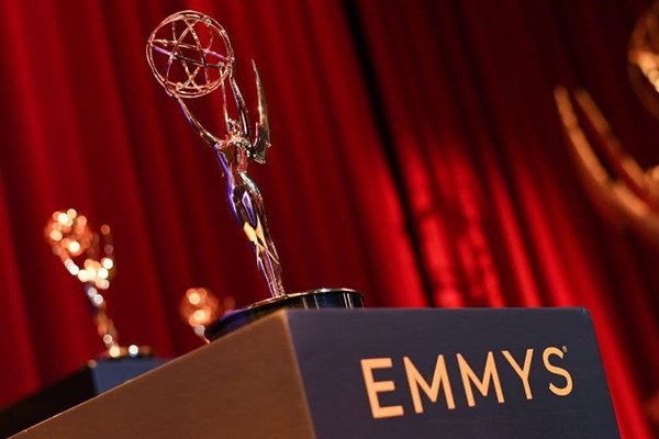 Lễ trao giải Emmy 2020: Schitt's Creek 'bội thu'