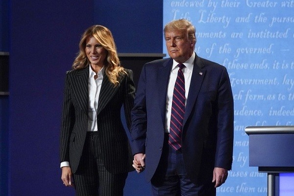 Bà Melania và Tổng thống Mỹ Donald Trump. Ảnh: AP