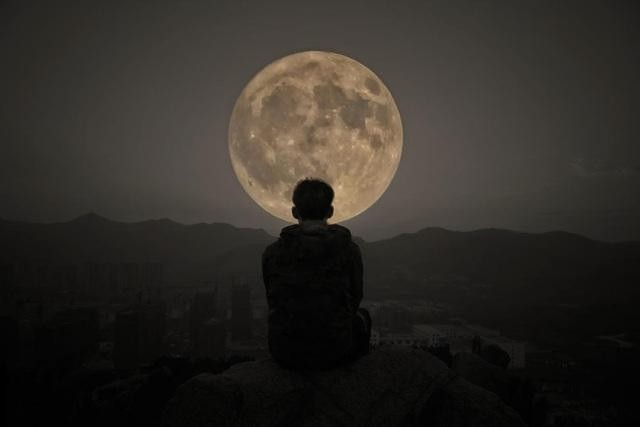 Mặt trăng có ảnh hưởng bí ẩn tới… giấc ngủ của con người?