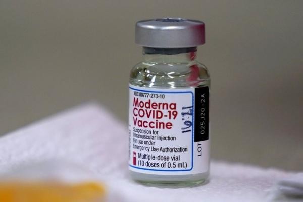 Sẽ có thêm 3 triệu liều vaccine phòng COVID-19 Moderna về Việt Nam trong tuần này.