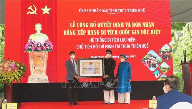 TT - Huế: Đón nhận Bằng xếp hạng Di tích quốc gia đặc biệt Hệ thống lưu niệm Chủ tịch Hồ Chí Minh