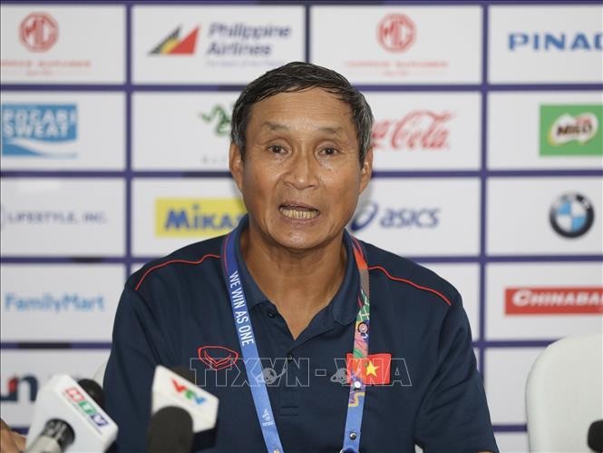 Vòng play-off World Cup: HLV Mai Đức Chung khẳng định tuyển nữ Việt Nam sẽ chơi tấn công để thắng