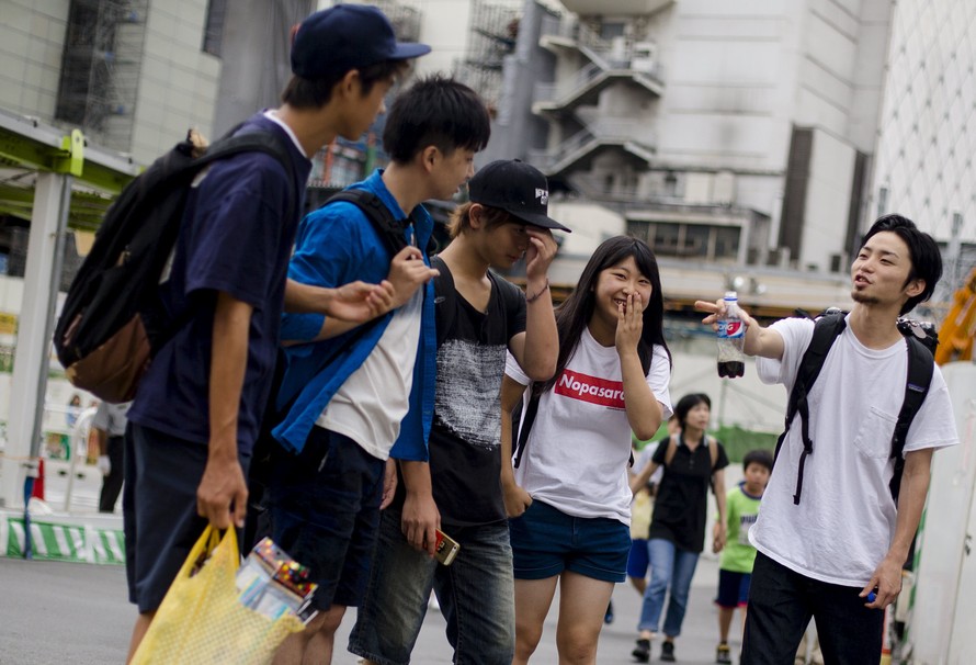 Giới trẻ Nhật Bản ngại sinh con vì lý do kinh tế