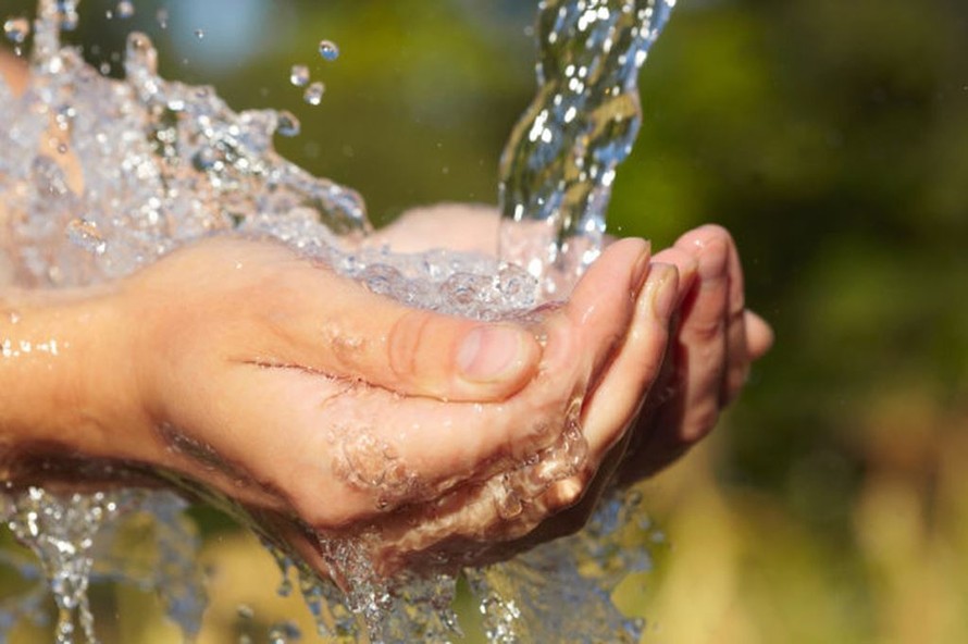 Chính phủ Anh thúc đẩy đầu tư và thắt chặt quy định bảo vệ nguồn nước