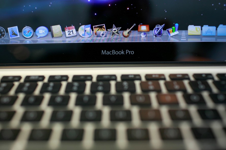Apple đàm phán sản xuất MacBook tại Thái Lan
