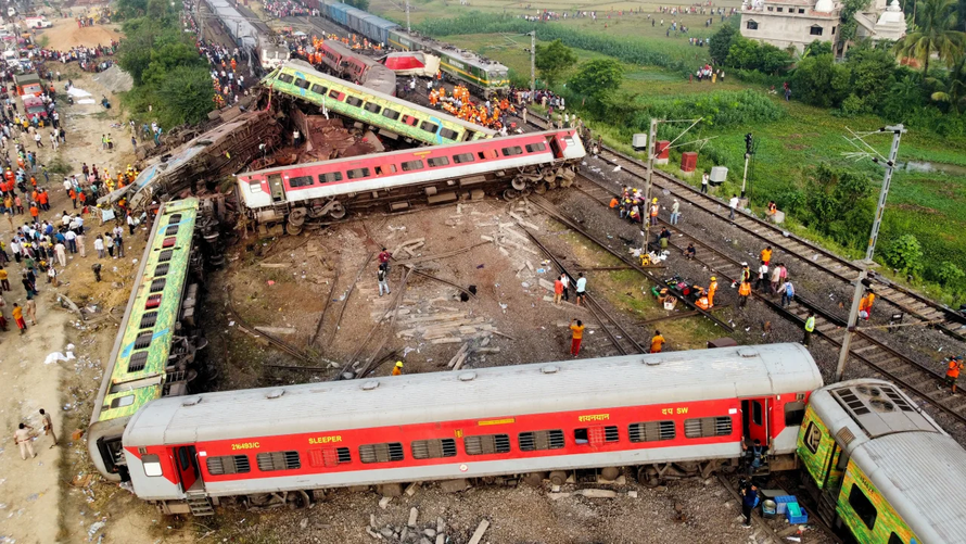 Dư luận Ấn Độ phẫn nộ sau thảm họa đường sắt