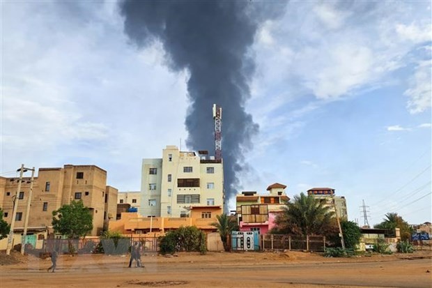 Quân đội Sudan không kích thành phố El Obeid