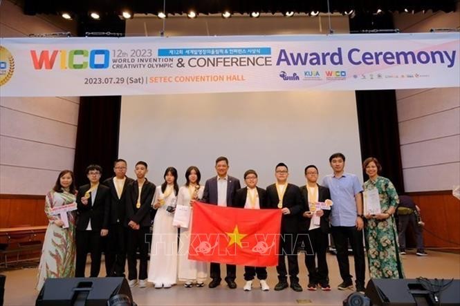 Học sinh Hà Nội giành Huy chương Vàng Olympic Phát minh và Sáng chế khoa học quốc tế