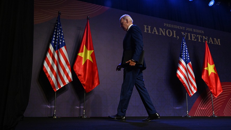 Ông Biden đánh giá chuyến thăm Việt Nam là 'thời khắc lịch sử'