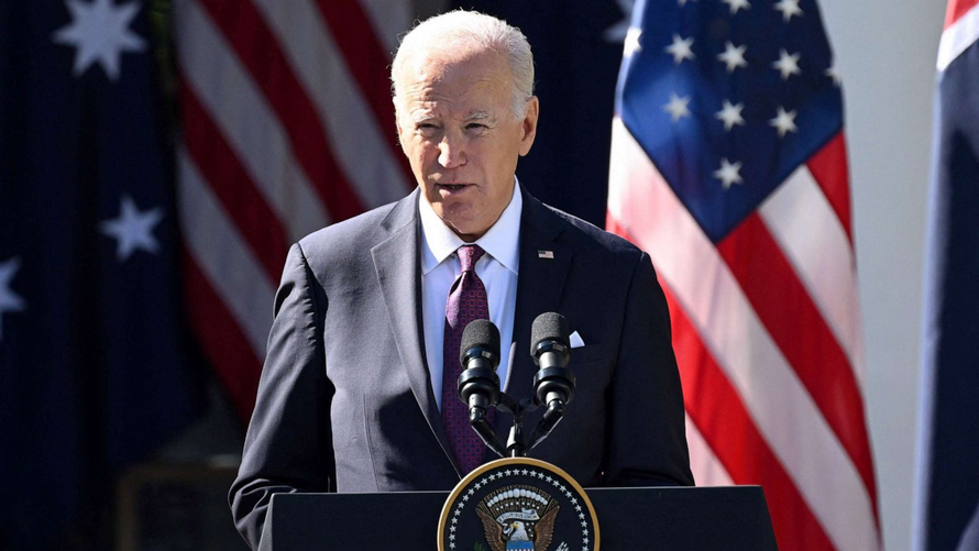 Ông Biden cảnh báo Iran không tấn công người Mỹ ở Trung Đông