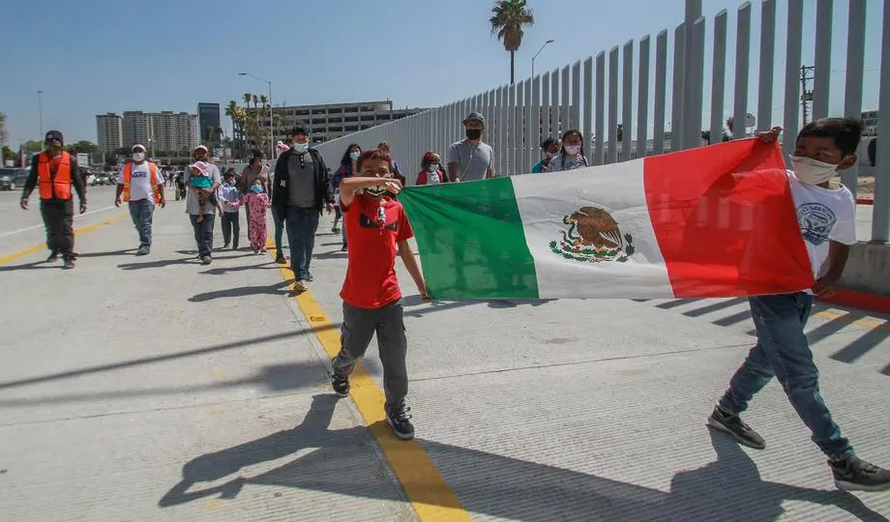 Người tị nạn chọn Mexico thay cho "giấc mơ Mỹ"