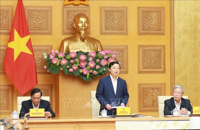 Phó Thủ tướng Trần Hồng Hà phát biểu chỉ đạo buổi làm việc. Ảnh: Phương Hoa - TTXVN