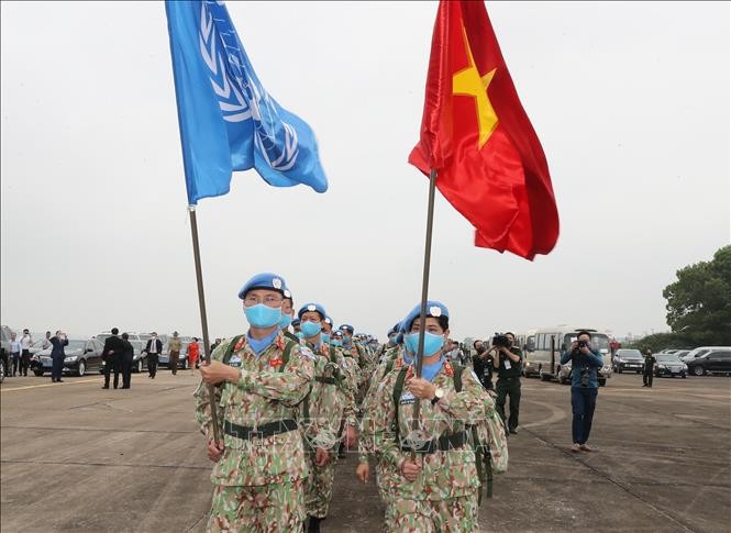 Xây dựng quan hệ tốt đẹp giữa lực lượng gìn giữ hòa bình Việt Nam và cộng đồng địa phương