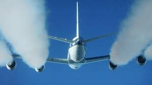 Khí thải hàng không giảm mạnh khi nhu cầu bay công tác giảm sau đại dịch COVID-19