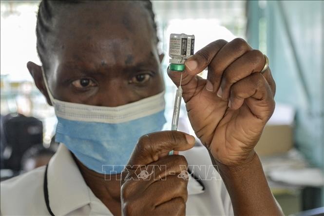Châu Phi đặt mục tiêu tự đáp ứng 60% nhu cầu vaccine vào năm 2040