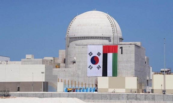 Hàn Quốc xây dựng nhà máy điện hạt nhân đầu tiên tại UAE