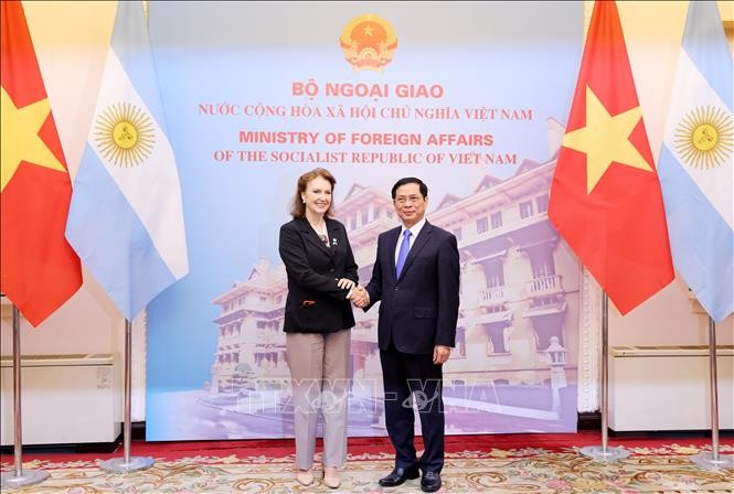 Củng cố và mở rộng quan hệ hợp tác giữa hai nước Việt Nam - Argentina