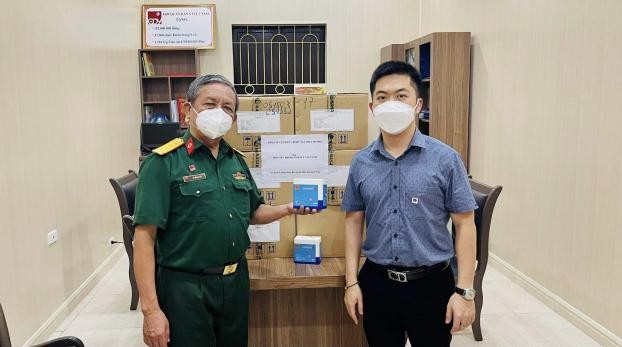 Doanh nghiệp tại Hà Nội gửi tặng miễn phí sản phẫm hỗ trợ điều trị cho các F0 trên toàn quốc