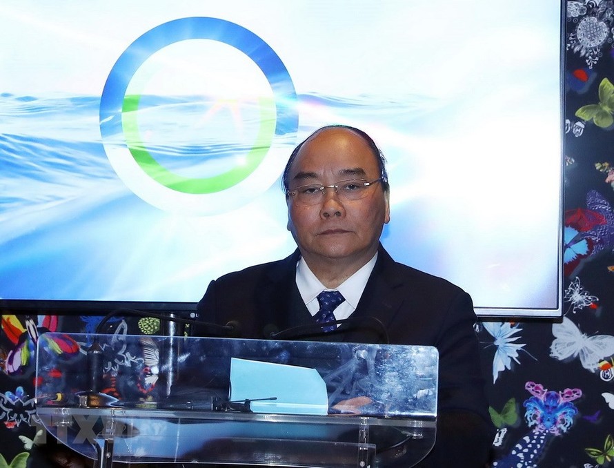 Thủ tướng Nguyễn Xuân Phúc phát biểu khai mạc phiên thảo luận với chủ đề “Cuộc gặp các nhà lãnh đạo về chương trình nghị sự hành động đại dương" tại Diễn đàn Kinh tế thế giới (WEF) Davos 2019. Ảnh: TTXVN