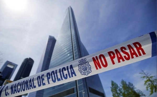 Tây Ban Nha xác nhận thông tin đánh bom tòa nhà cao tầng là giả. (Ảnh: Reuters) 