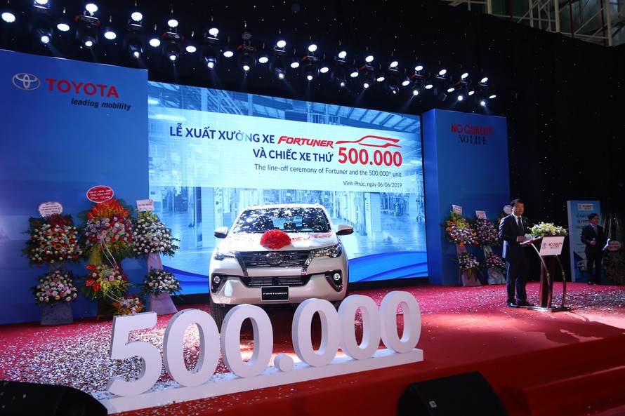 Lễ xuất xưởng xe Fortuner và chiếc xe thứ 500.000 tại Công ty ô tô Toyota Việt Nam