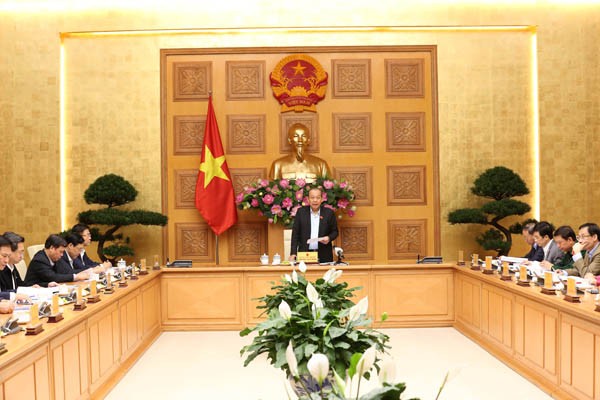 Phó Thủ tướng Thường trực Chính phủ Trương Hòa Bình chủ trì hội nghị. Ảnh: VGP/Lê Sơn
