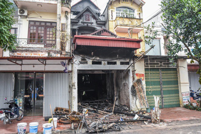 Truy tìm 2 người lạ mặt trong vụ cháy nhà làm 3 người chết ở Hưng Yên