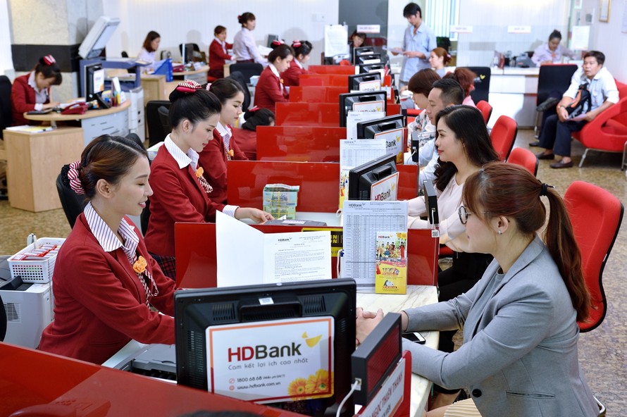 Báo cáo thường niên 2019, HDBank định hướng phát triển 'Happy Digital Bank'