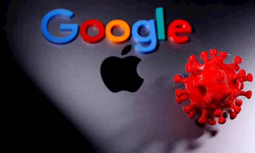 Google và Apple lần đầu bắt tay nhau trong công cuộc phòng chống Covid-19 toàn cầu. - Ảnh: The Guardian