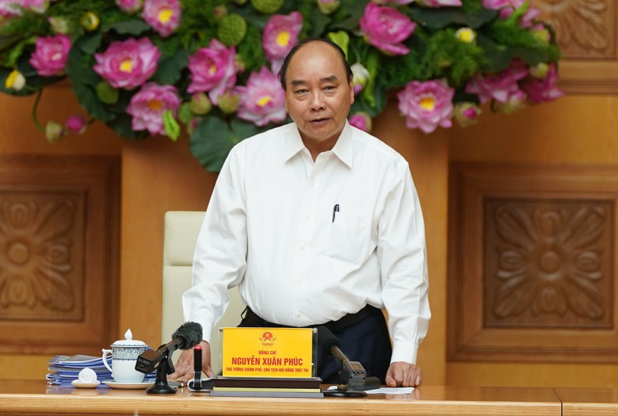 Thủ tướng nguyễn Xuân Phúc phát biểu tại cuộc họp. - Ảnh: VGP/Quang Hiếu