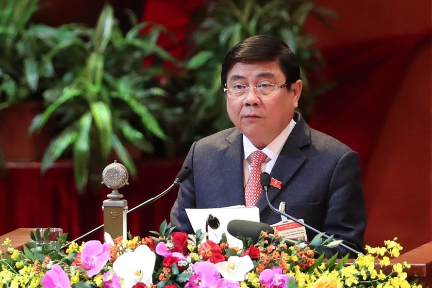 Chủ tịch UBND TPHCM Nguyễn Thành Phong tham luận tại Đại hội XIII. - Ảnh: VGP/Nhật Bắc