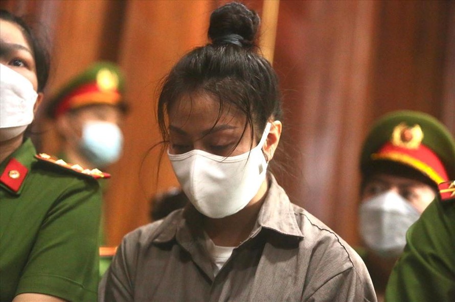  Vụ bé 8 tuổi bị bạo hành đến tử vong: Đề nghị tử hình dì ghẻ Nguyễn Võ Quỳnh Trang