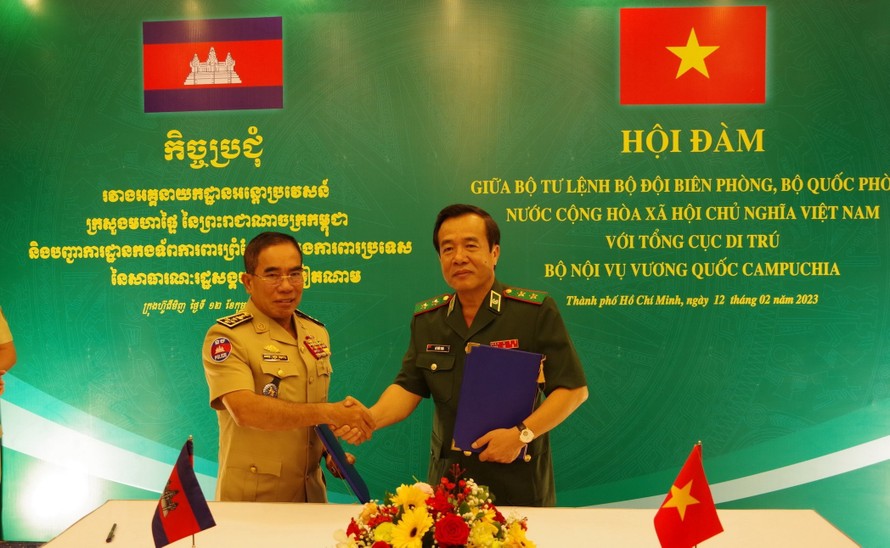 Việt Nam và Campuchia tăng cường hợp tác bảo vệ, quản lý biên giới